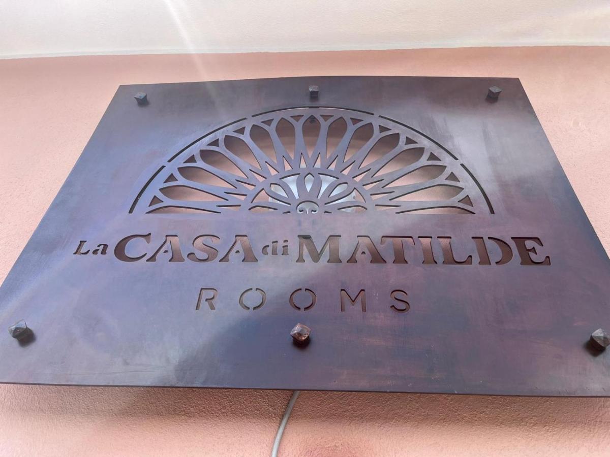 La Casa Di Matilde Otel Barcellona-Pozzo di Gotto Dış mekan fotoğraf
